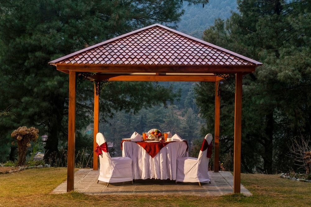 Senator Pine N Peak Hotel Pahalgam Bagian luar foto